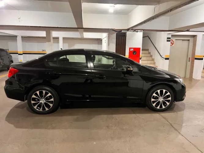 Honda Civic Sedan LXR 2.0 Flexone 16V Aut. 4P 2015