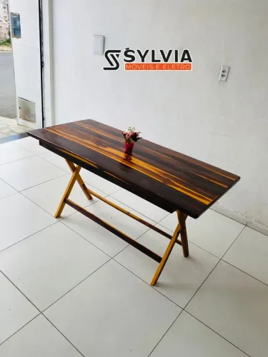 Mesa retangular 1,40x70 dobrável envernizada