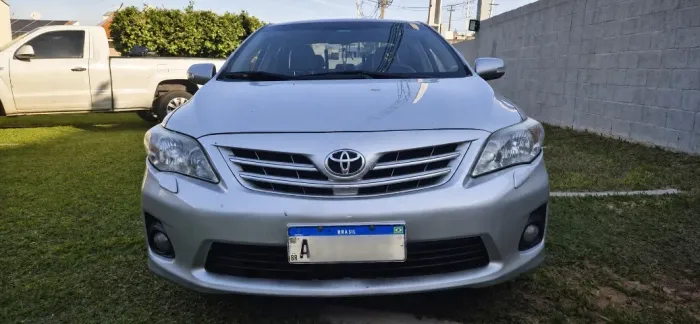 Toyota Corolla Altis 2.0 Flex 16V Aut. 2013