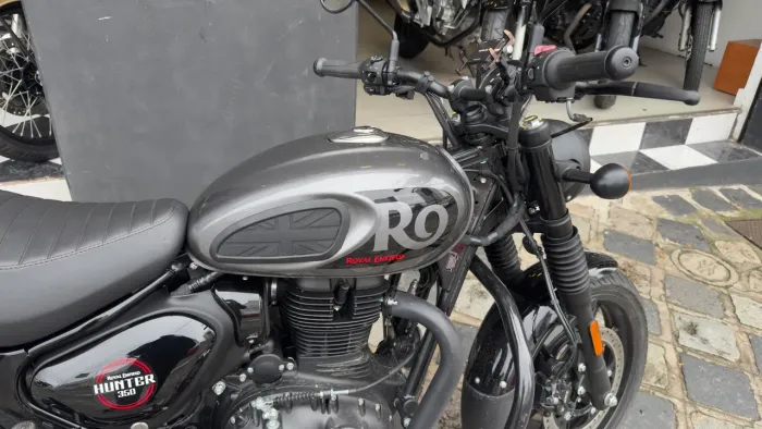 Royal Enfield Hunter 350 - 2025 - Apenas 2.600km