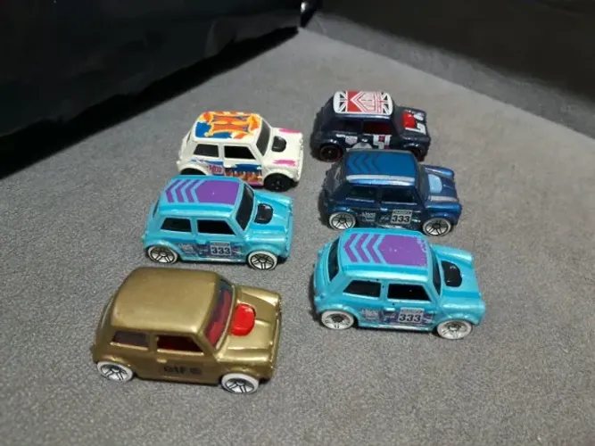 Hot Wheels Moris Mini - Lote