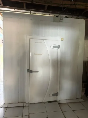 Vendo Câmara fria para congelamento, armazenamento 8 mil kilos
