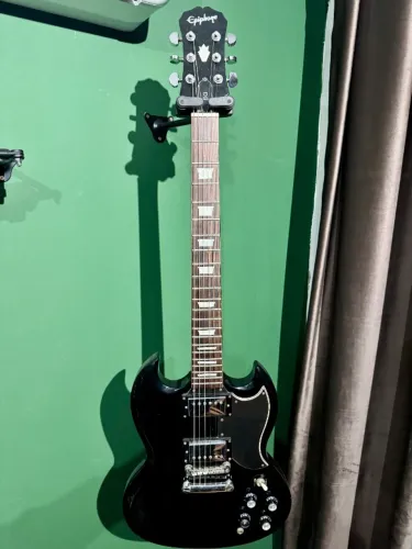 Guitarra Epiphone SG G400 Preta