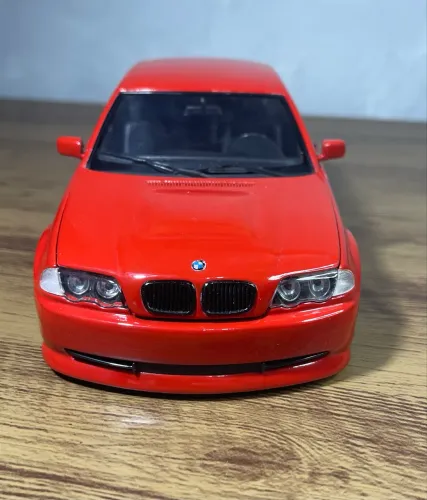 Miniatura BMW 328 escala 1:18 única 