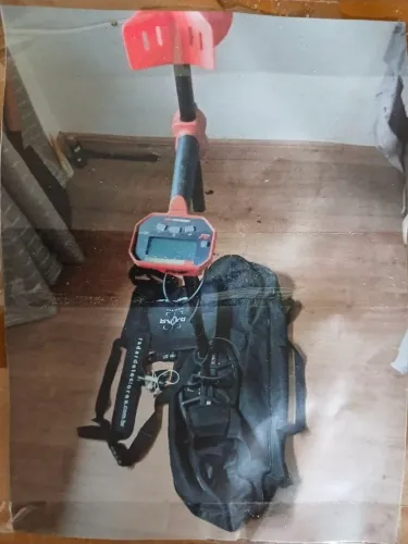 Detector de metais portátil