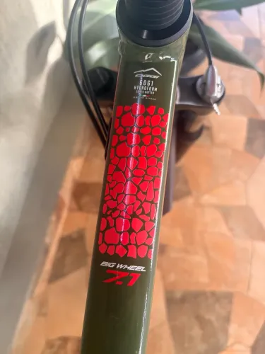 Bicicleta Oggi Big Wheel 7.1 Shimano