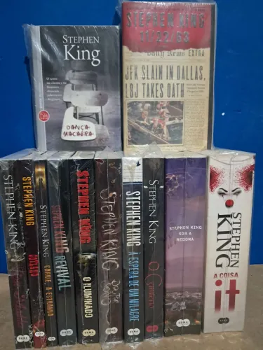 STEPHEN KING - 10 CLASSICOS DO MESTRE DO TERROR + 2 BRINDES. 