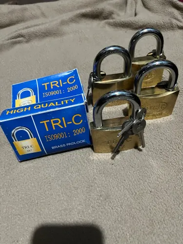 Cadeado TRI-C 75MM Reforçado