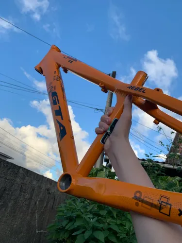 Quadro gta rebel laranja aro 26 novo