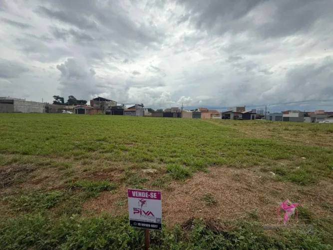 Terreno à venda - Altos da Santa Rita