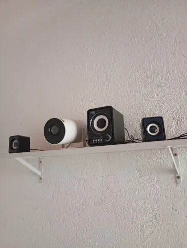 Projetor Hy300 + Caixa amplificadora