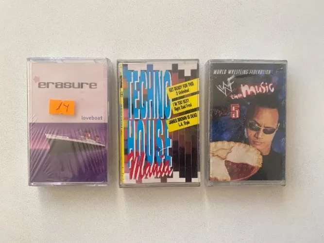 Pack 3 fita cassete k7 Erasure Loveboat (lacrado) - WWF (lacrado) - Techno House Mania