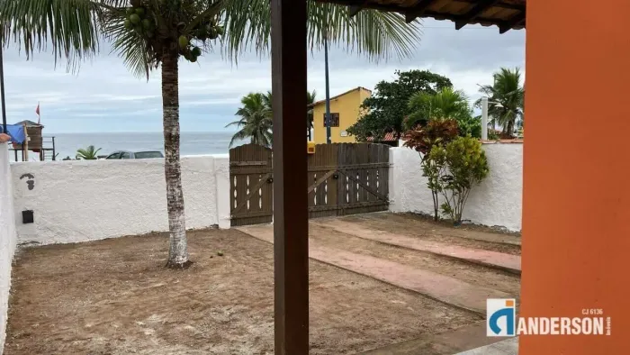 Casa em frente a praia de cordeirinho