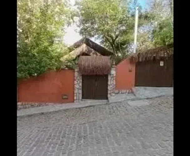 Hotel/Motel/Pousada para venda possui 260 metros quadrados com 6 quartos