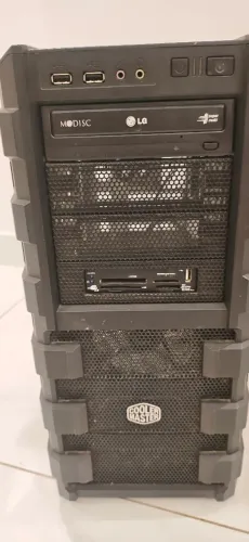 Gabinete gamer Cooler Master