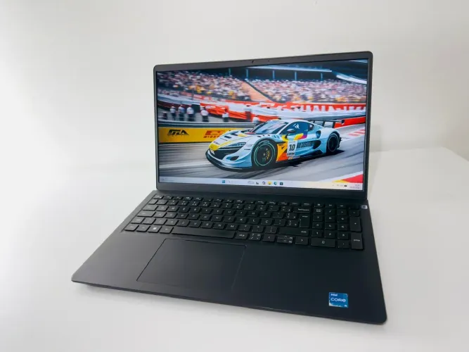 Notebook Dell VOSTRO I5-11th-8GB Ram-SSD 256GB Nvme-Tela 15.6FHD