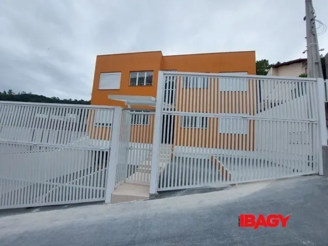 Excelente Apartamento 1 dormitório(s) em Trindade - Florianópolis