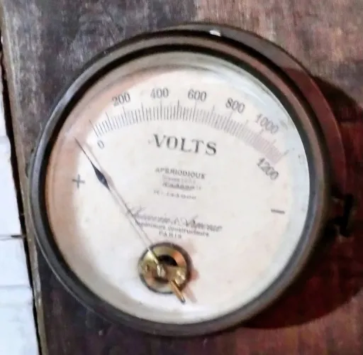 Voltímetro Raridade Francês, centenário