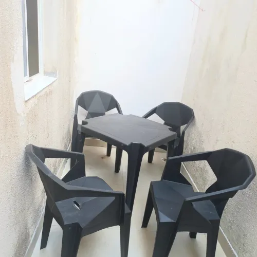 Conj de mesa com 4 cadeiras Plastica