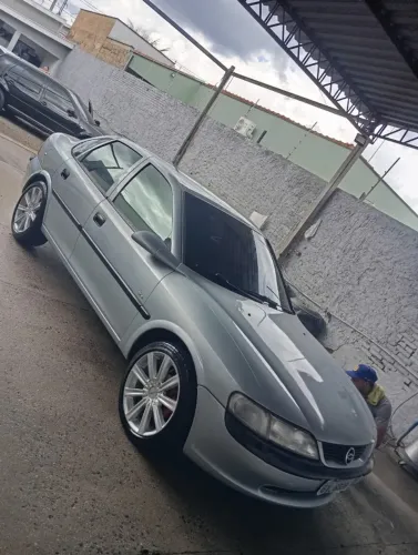 Chevrolet Vectra GLS/expres.2.2/ 2.0 E 2.0 CD 8V 1998