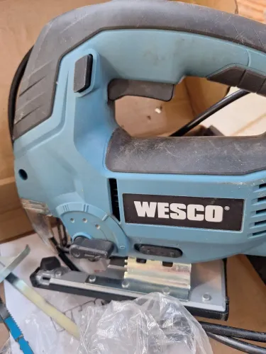 Serra tico-tico Wesco WS3772U com serras