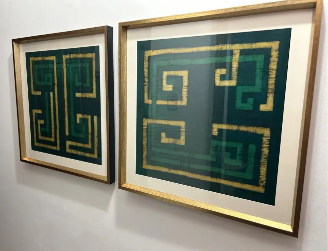 Quadros Decorativos moldura dourada