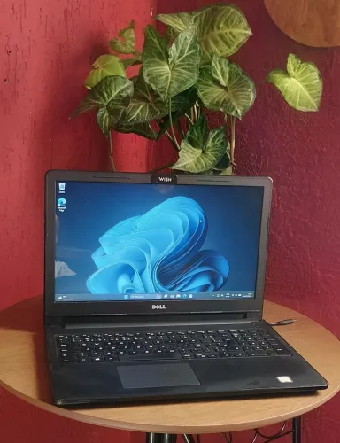 Notebook Dell i5 7200U 8GB RAM DDR4 SSD 240GB