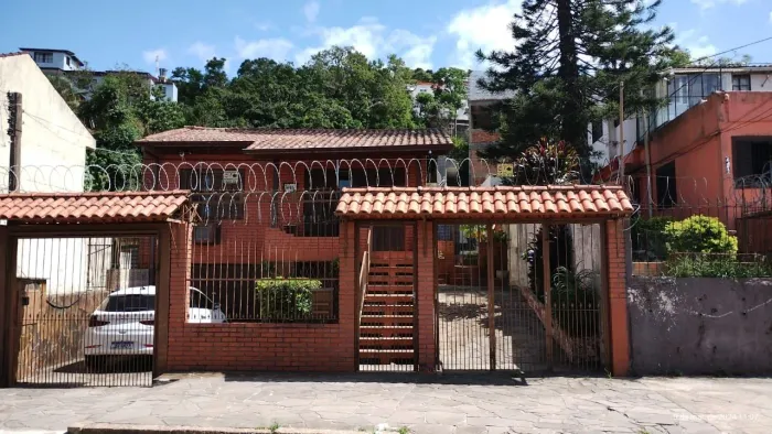 Casa com Piscina