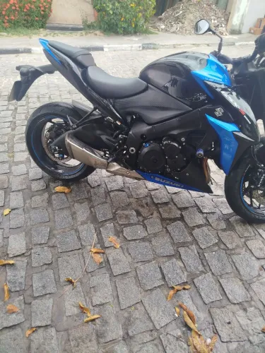 Vendo Suzuki Gsx-S 1000