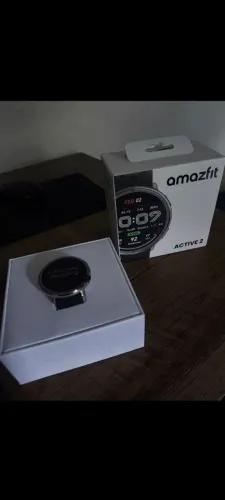 Relógio Smartwatch Amazfit Active 2 - 3 meses de uso, vem acompanhado com caixa e tudo.
