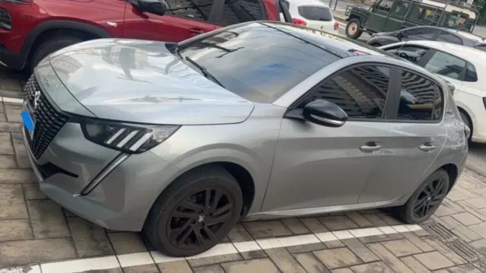 Peugeot 208 Style 1.0 Flex 6V 5P Mec. 2024