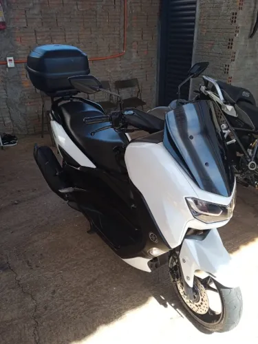 Vendo Yamaha NMax 160 