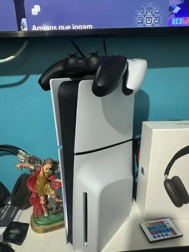Ps5 slim 2 controle novo 2 meses de uso