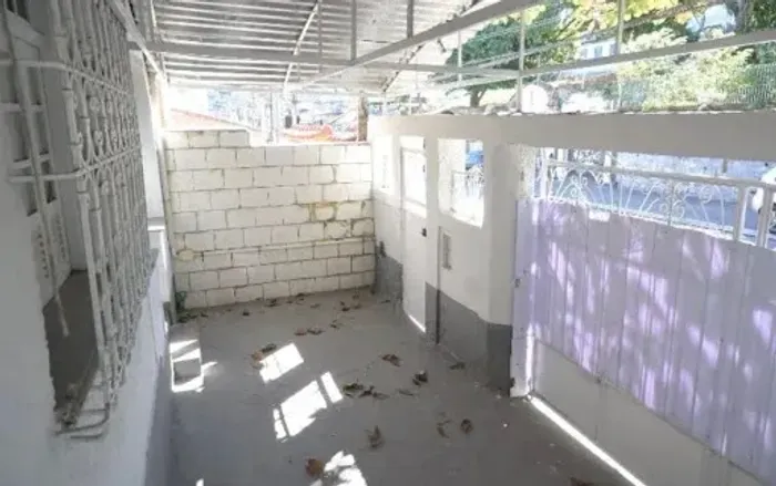 Casa com 2 quartos, sendo 1 suíte à venda, 81 m² por R$ 280.000 - Fonseca - Niterói/RJ