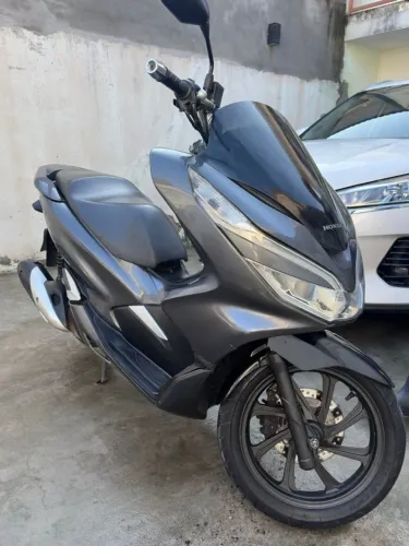 Honda PCX ABS 2022 - Baixa KM - IPVA 2026 Pago