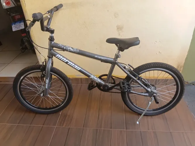 Vendo essa bicicleta.