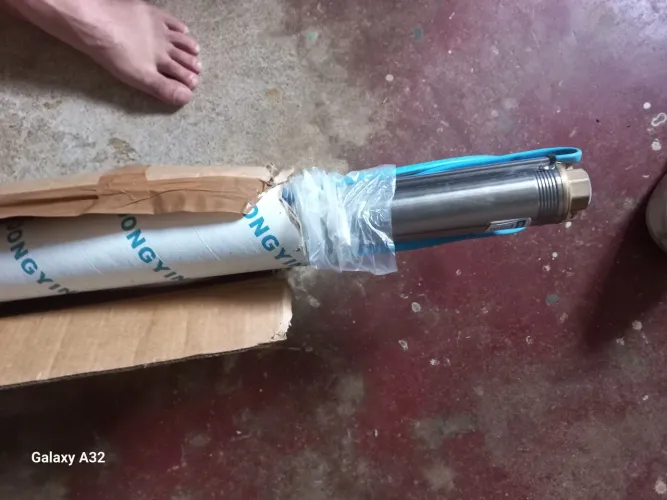Bomba submersa de 2,5"