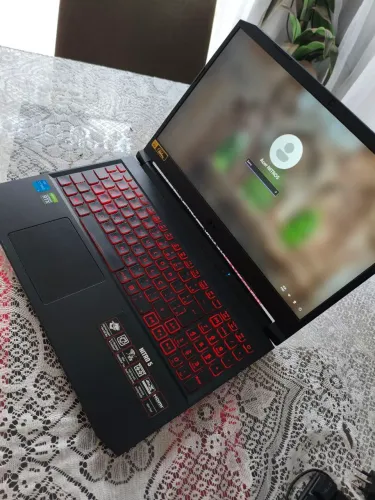 ACER NITRO 5 GAMER RTX 3050