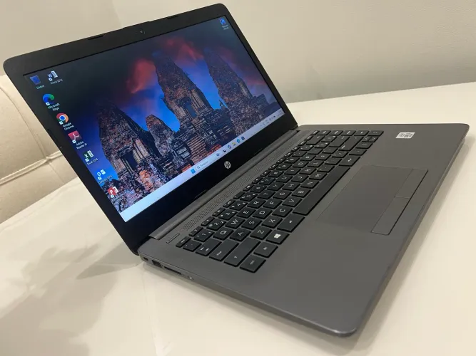 Notebook HP Core i5 10th 8ram SSD240NV Windows 11 Office Antivírus