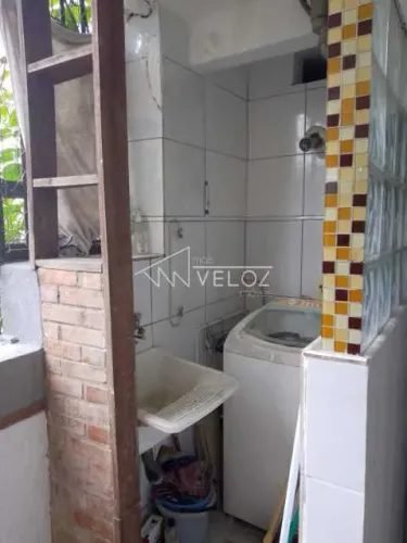 Apartamento : / Residencial / Santa Teresa