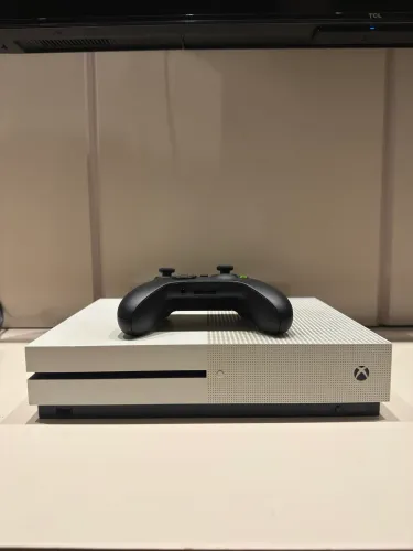 Xbox One S 1tb