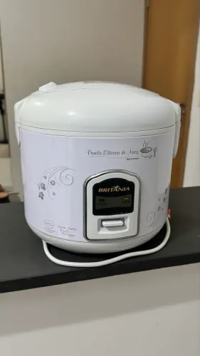 Panela elétrica de arroz Britânia