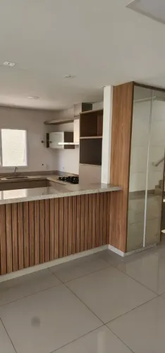 Casa de condomínio para aluguel com 205 metros quadrados com 4 quartos