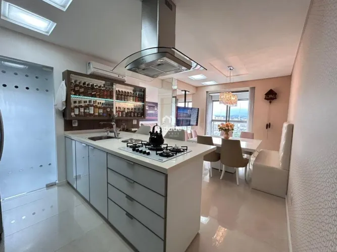 Apartamento para locação no Centro - Mobiliado, moderno e com excelente localização