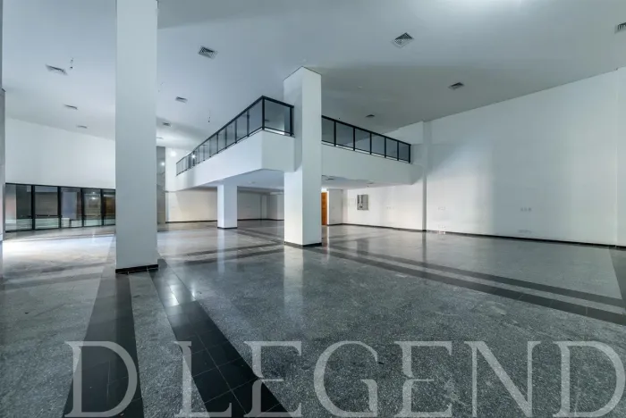 Centro Empresarial Rio Guahyba - Loja de esquina grande fluxo no Centro
