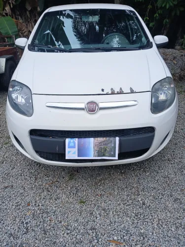 Fiat Palio Attractive 1.0 EVO Fire Flex 8V 5P 2013