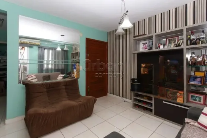 Casa em condominio, 2 dormitórios, 2 vagas de garagem. Olaria-Canoas