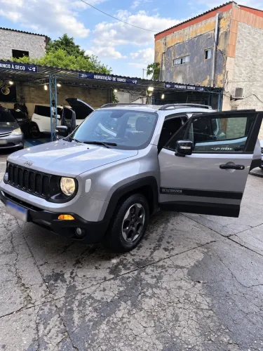 Jeep Renegade 1.8 4X2 Flex 16V Aut. 2020