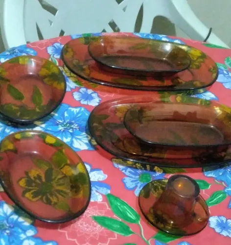 Peças duralex marrom ? antiga