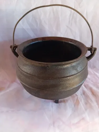 Panela de ferro 6 litros